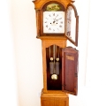 2011-04-29-0456-clocks